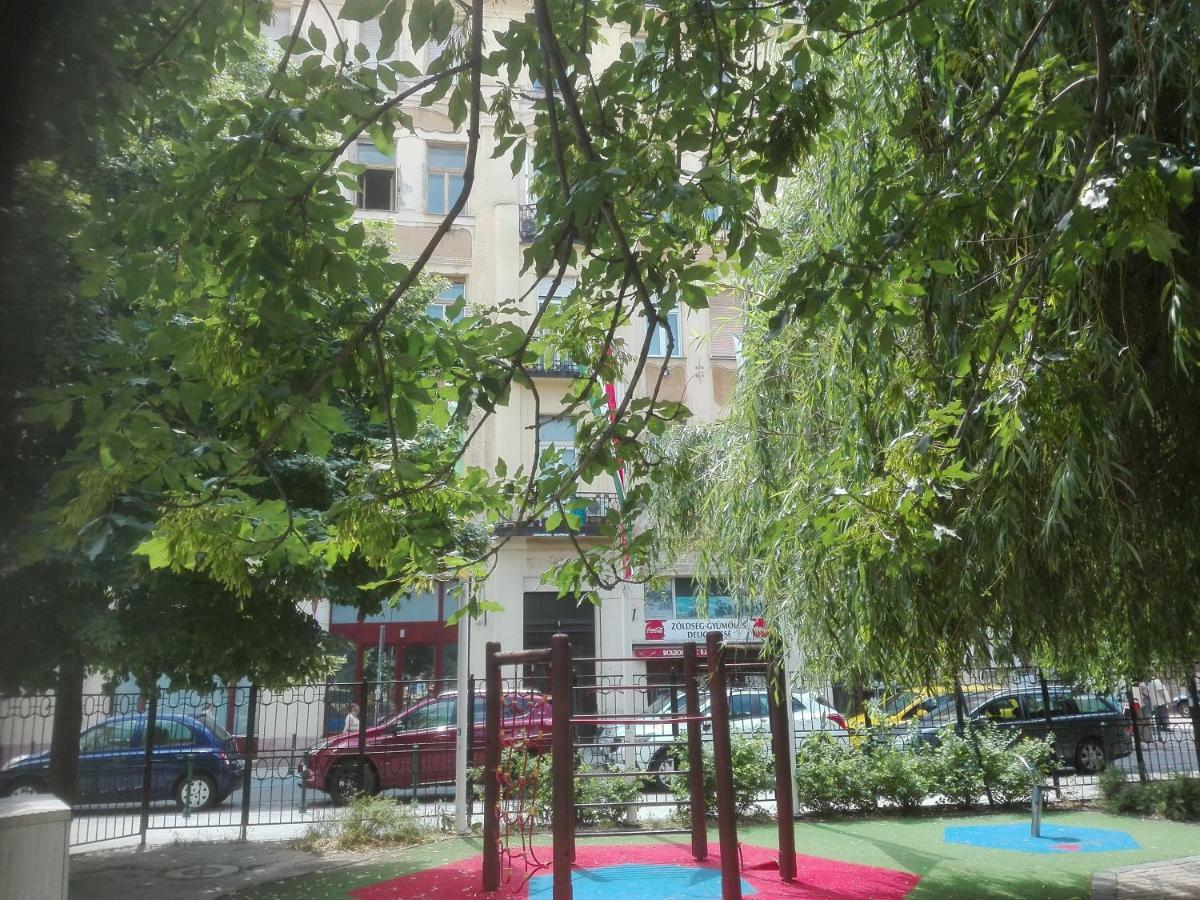 A Quiet Place In The Heart Of The City Budapest Eksteriør bilde